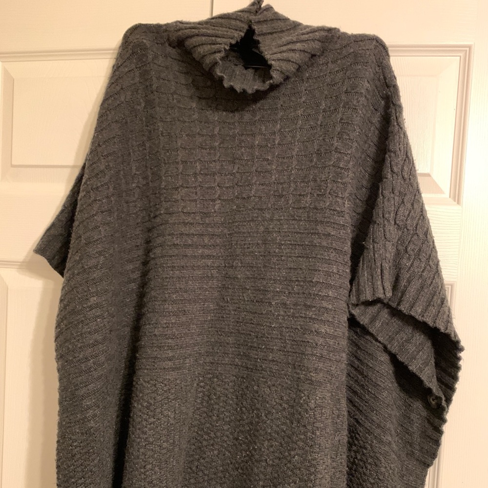 Gray sweater knit poncho